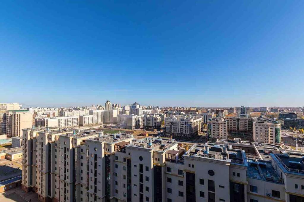 Уютная Квартира С Террасой В Сердце Столицы Διαμέρισμα Taldykol Εξωτερικό φωτογραφία